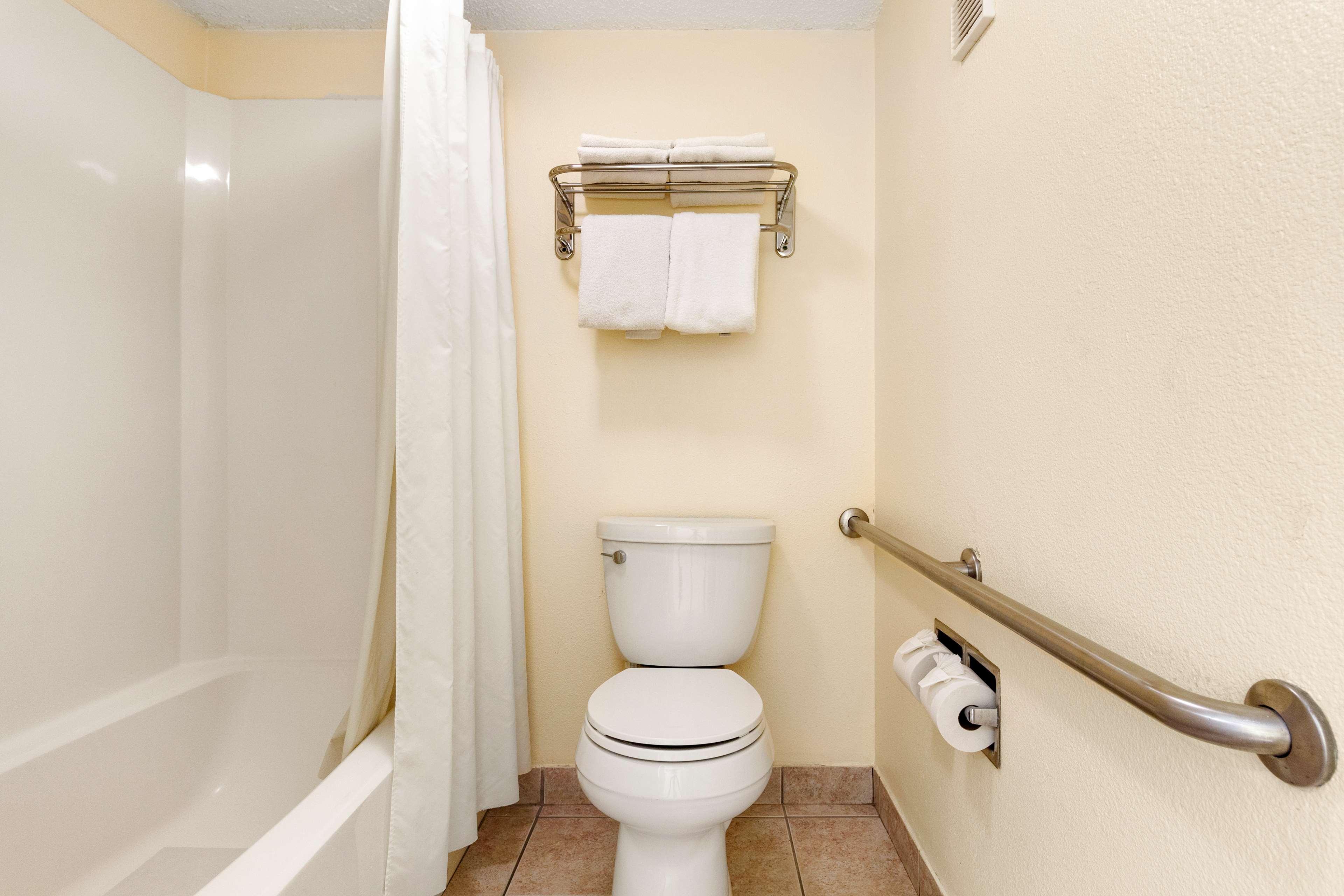 Americas Best Value Inn Ocean Inn St. Augustine Beach Exterior photo