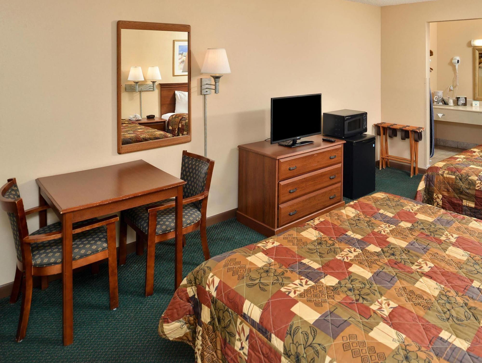 Americas Best Value Inn Ocean Inn St. Augustine Beach Exterior photo