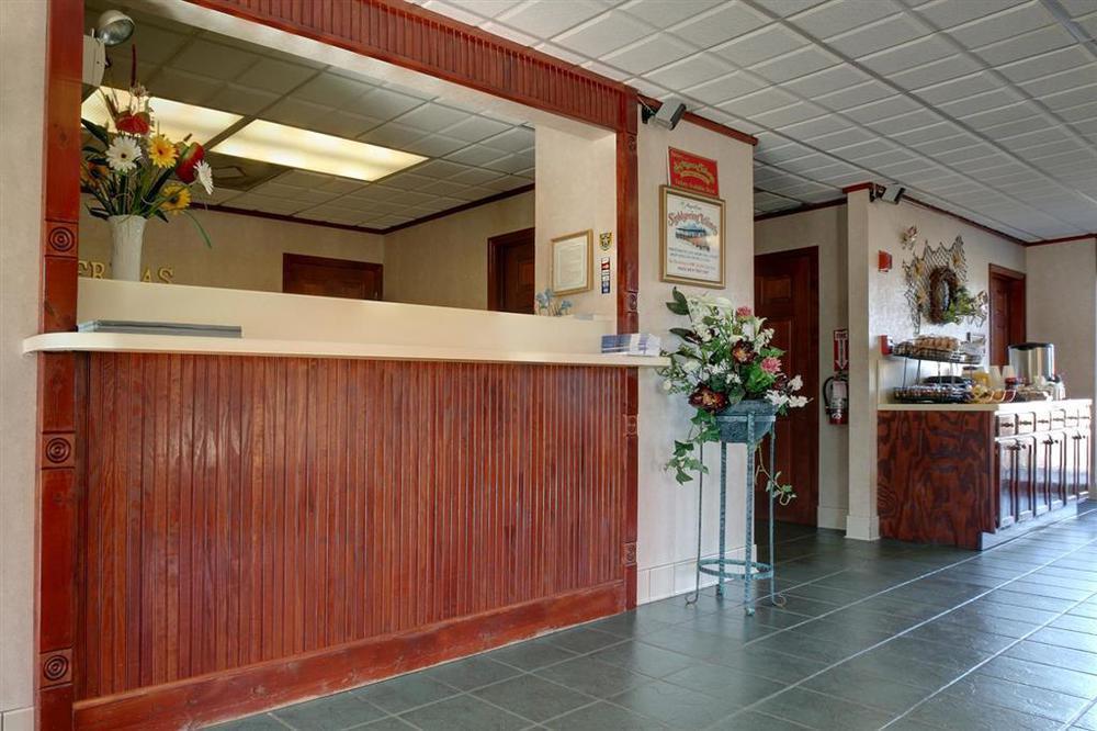 Americas Best Value Inn Ocean Inn St. Augustine Beach Interior photo