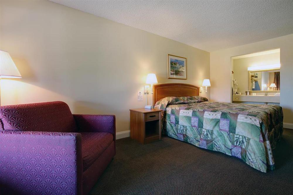 Americas Best Value Inn Ocean Inn St. Augustine Beach Room photo
